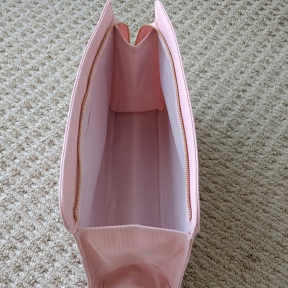 Carolina Herrera Pink Floral Clutch Bag - Picture 7 of 16